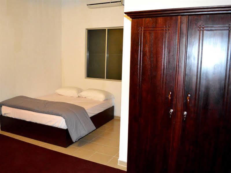 Green Palace Colombo Esterno foto